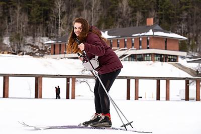 CC skiing